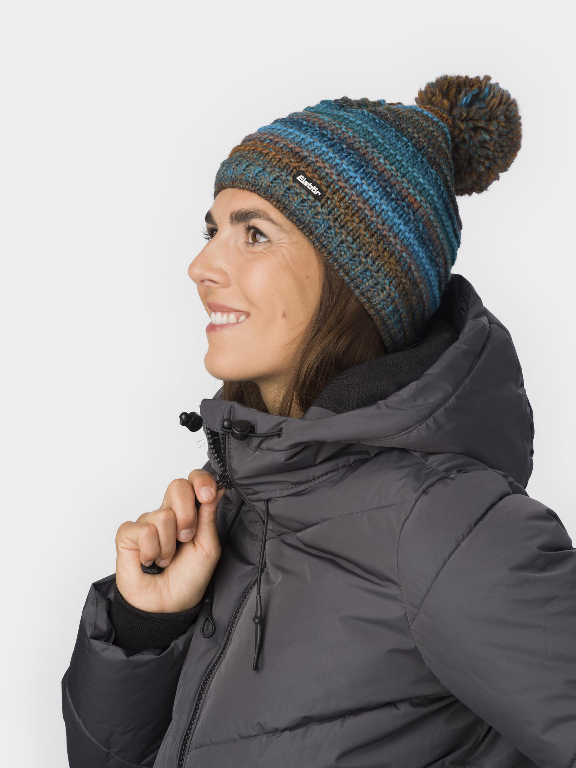 eisb-r-mikata-pompon-bommelm-tze-mit-fleece-futter-unisex image 4