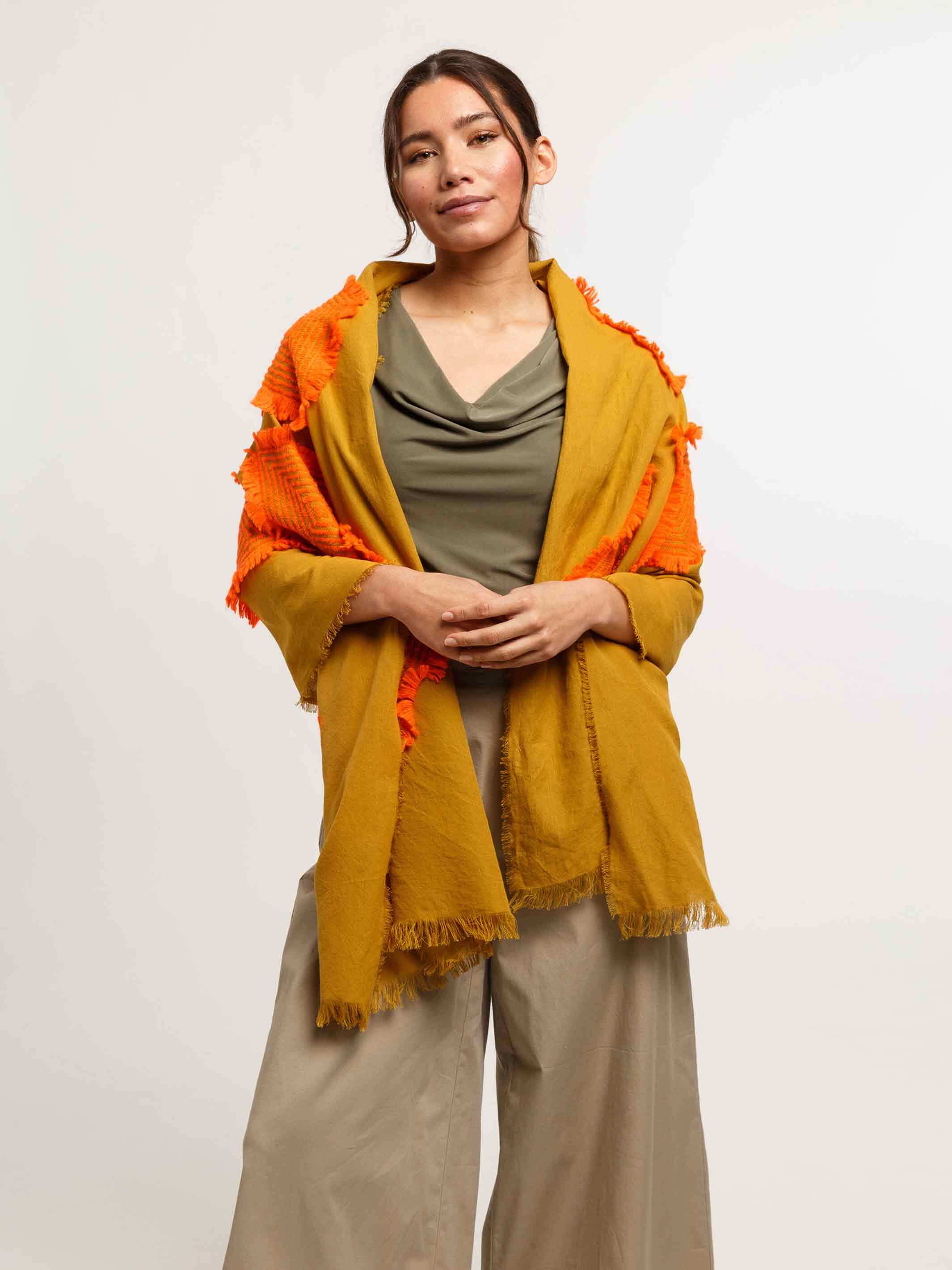 fraas-sustainability-edition-fil-coup-stola-geometrisches-muster-70-x-180-cm image 1