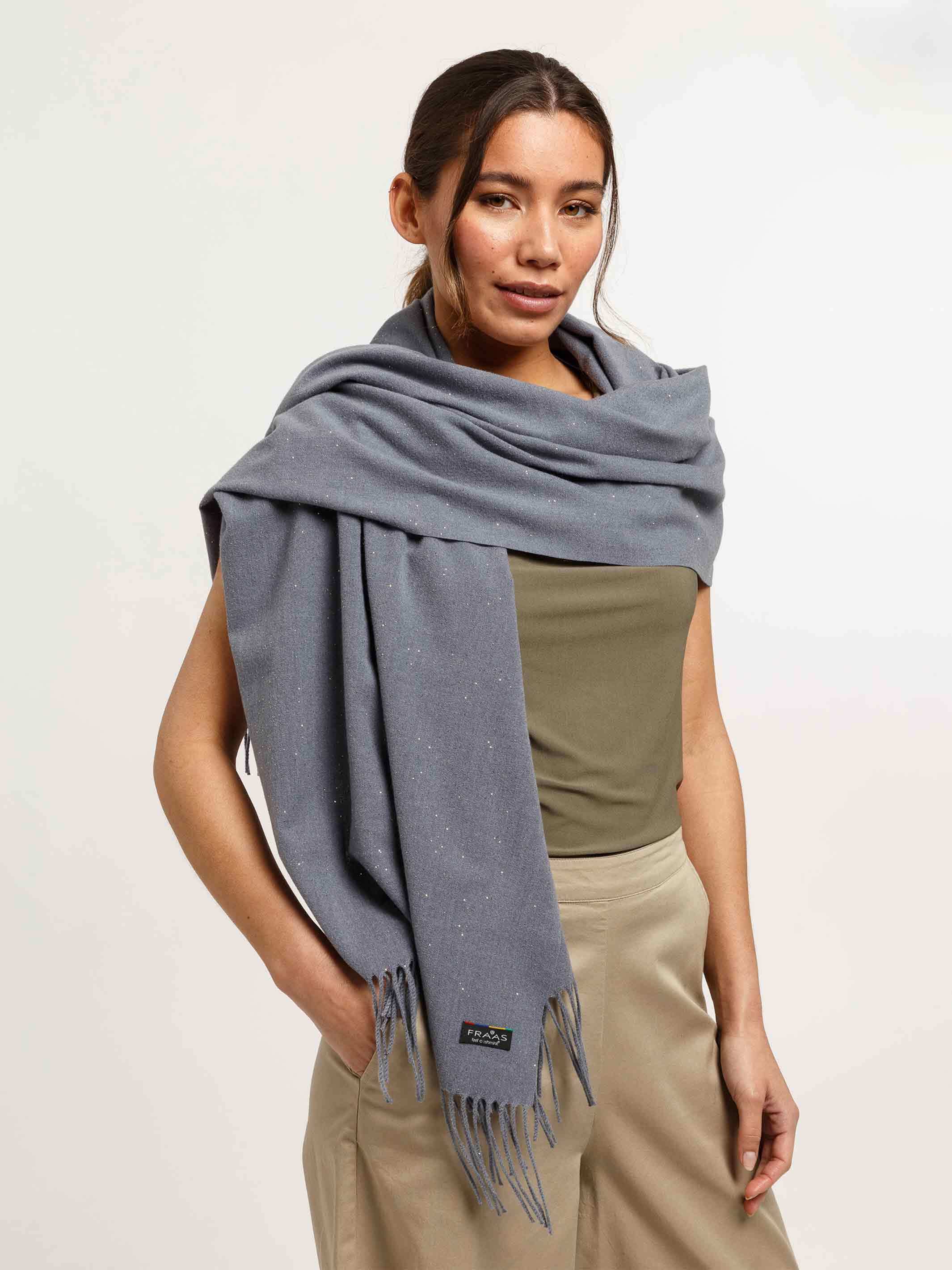 fraas-cashmink-stola-mit-glitzer-70-x-200-cm-einfarbig-mit-fransen image 6