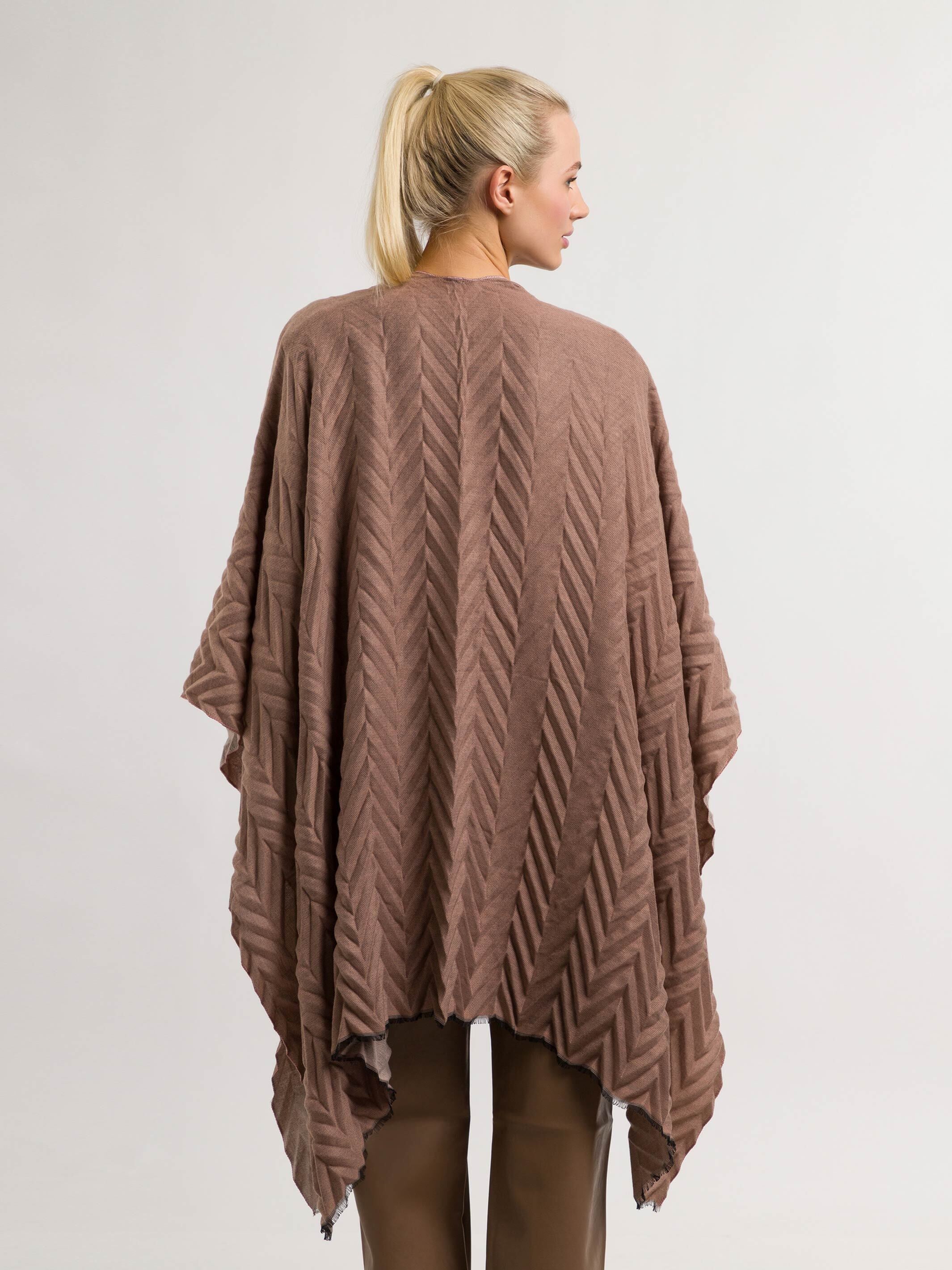 fraas-plissierter-damen-poncho-zweifarbig-vielseitig-als-cape-oder-xxl-schal-tra image 6