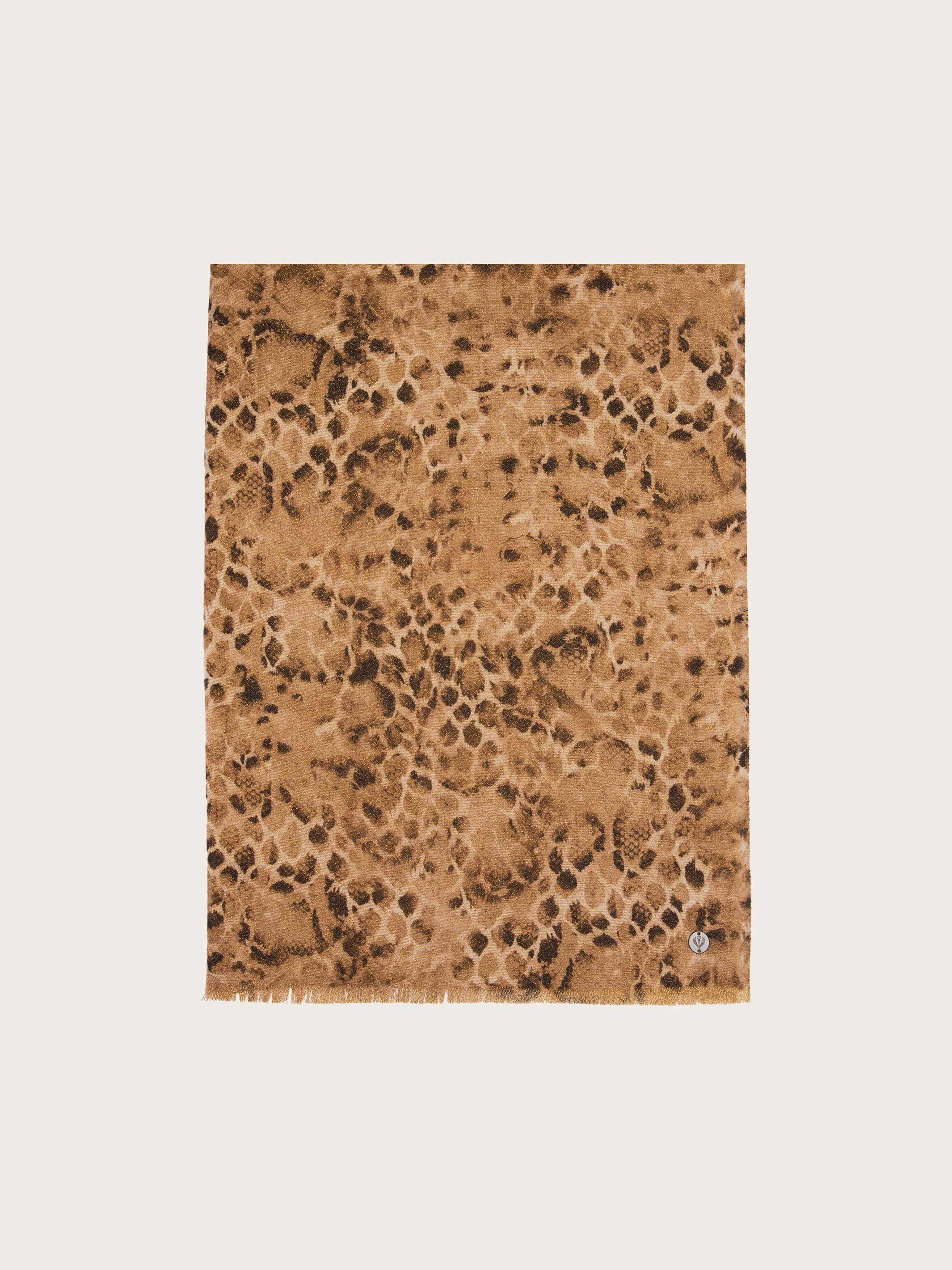 fraas-doubleface-stola-mit-schlangenhaut-design-und-glitzer-70-x-182-cm image 7