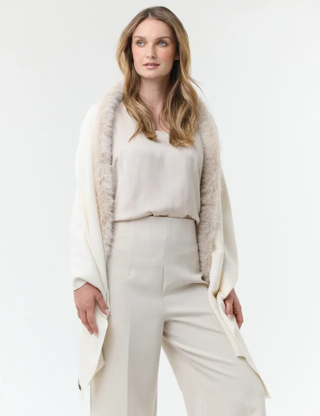 fraas-poncho-mit-kunstfell-rand-einfarbig-60-x-180-cm image 1