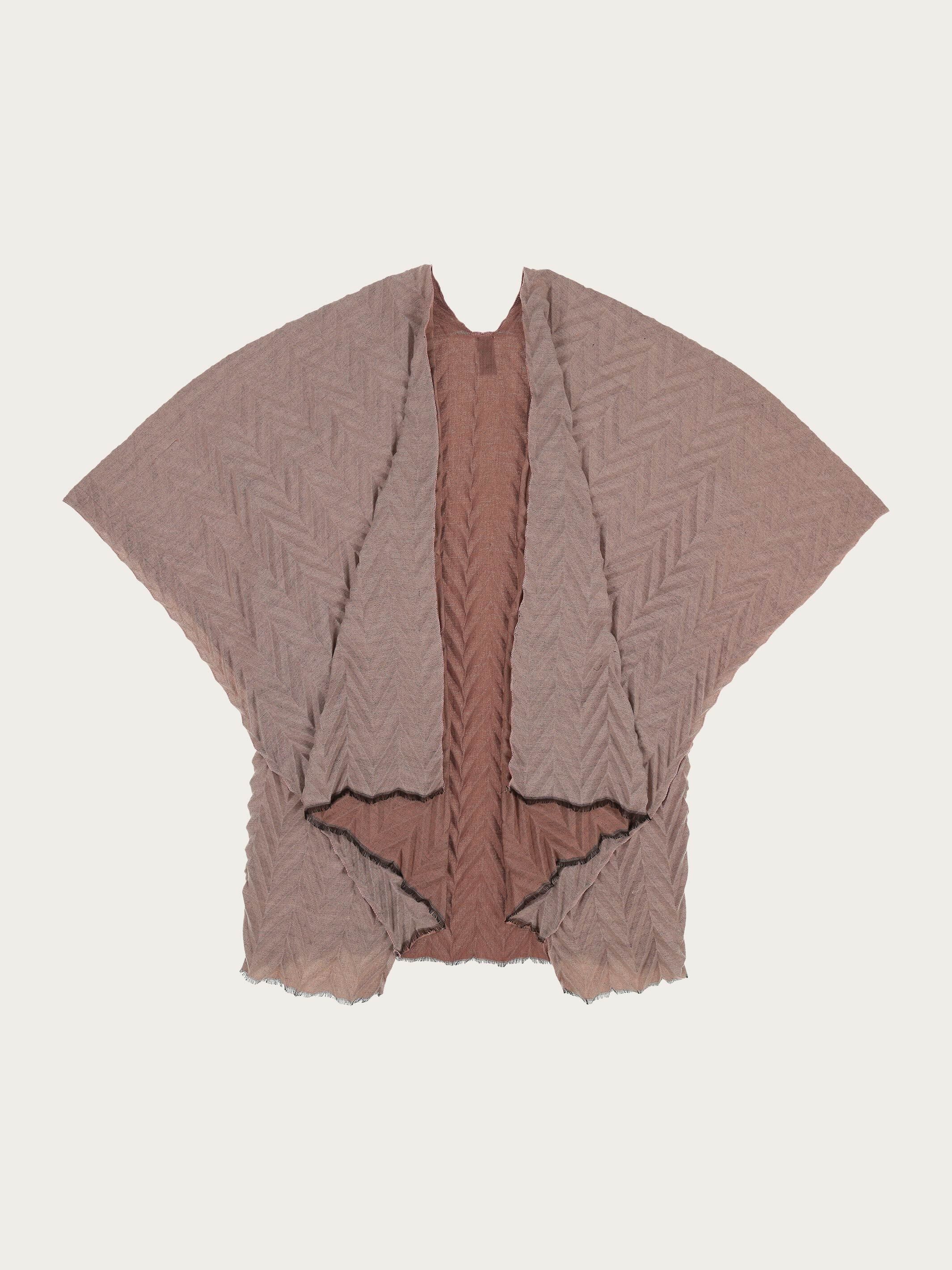 fraas-plissierter-damen-poncho-zweifarbig-vielseitig-als-cape-oder-xxl-schal-tra image 4