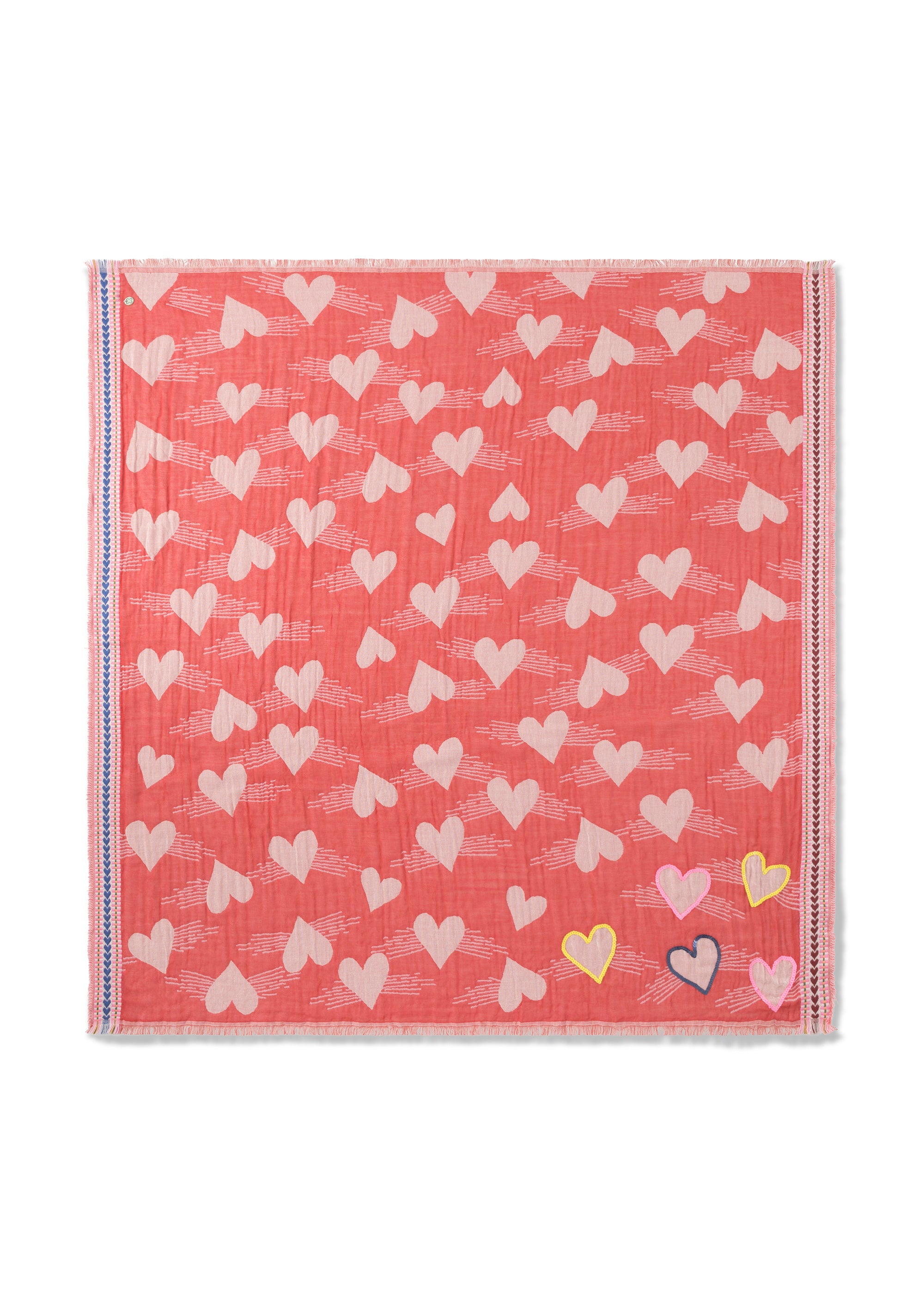 codello-jacquard-tuch-aus-baumwoll-mix-mit-herzmuster image 1