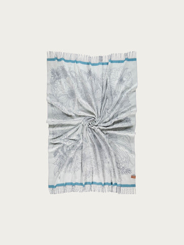 fraas-sustainability-edition-cashmink-decke-mit-blumen-jacquard-made-in-germany image 2