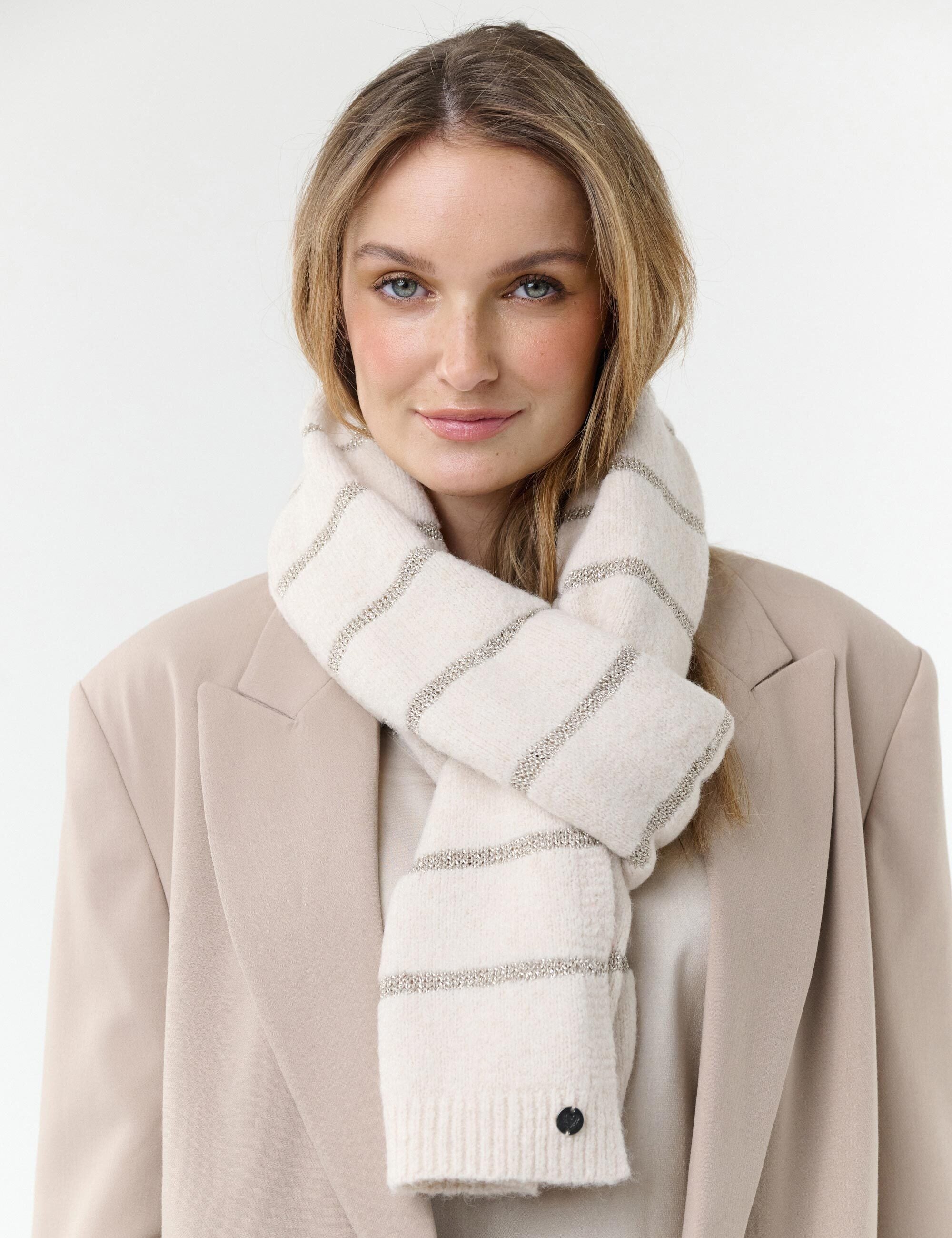 fraas-sustainability-edition-strickschal-glitzer-streifen-30-x-180-cm image 5