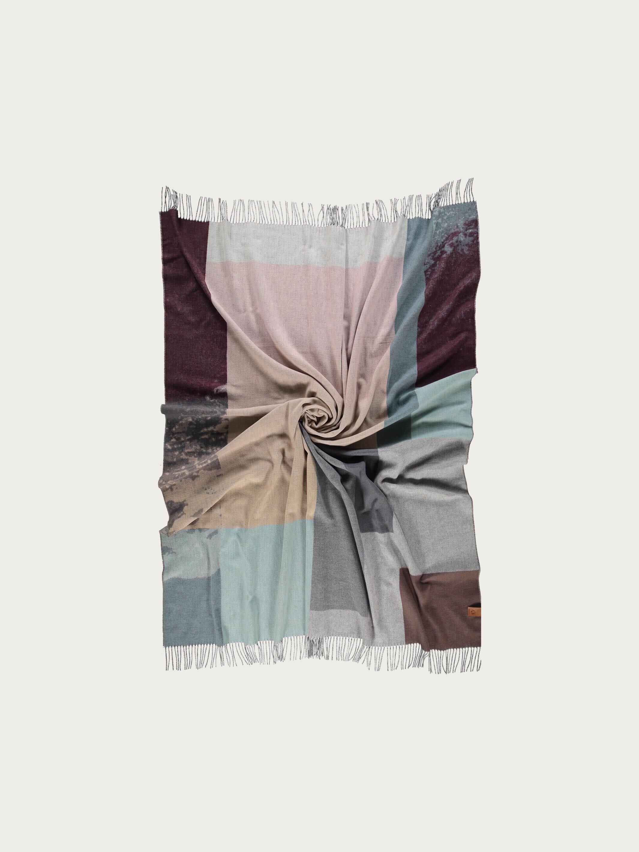 fraas-sustainability-edition-cashmink-decke-colour-block-150-x-180-cm-made-in-ge image 2