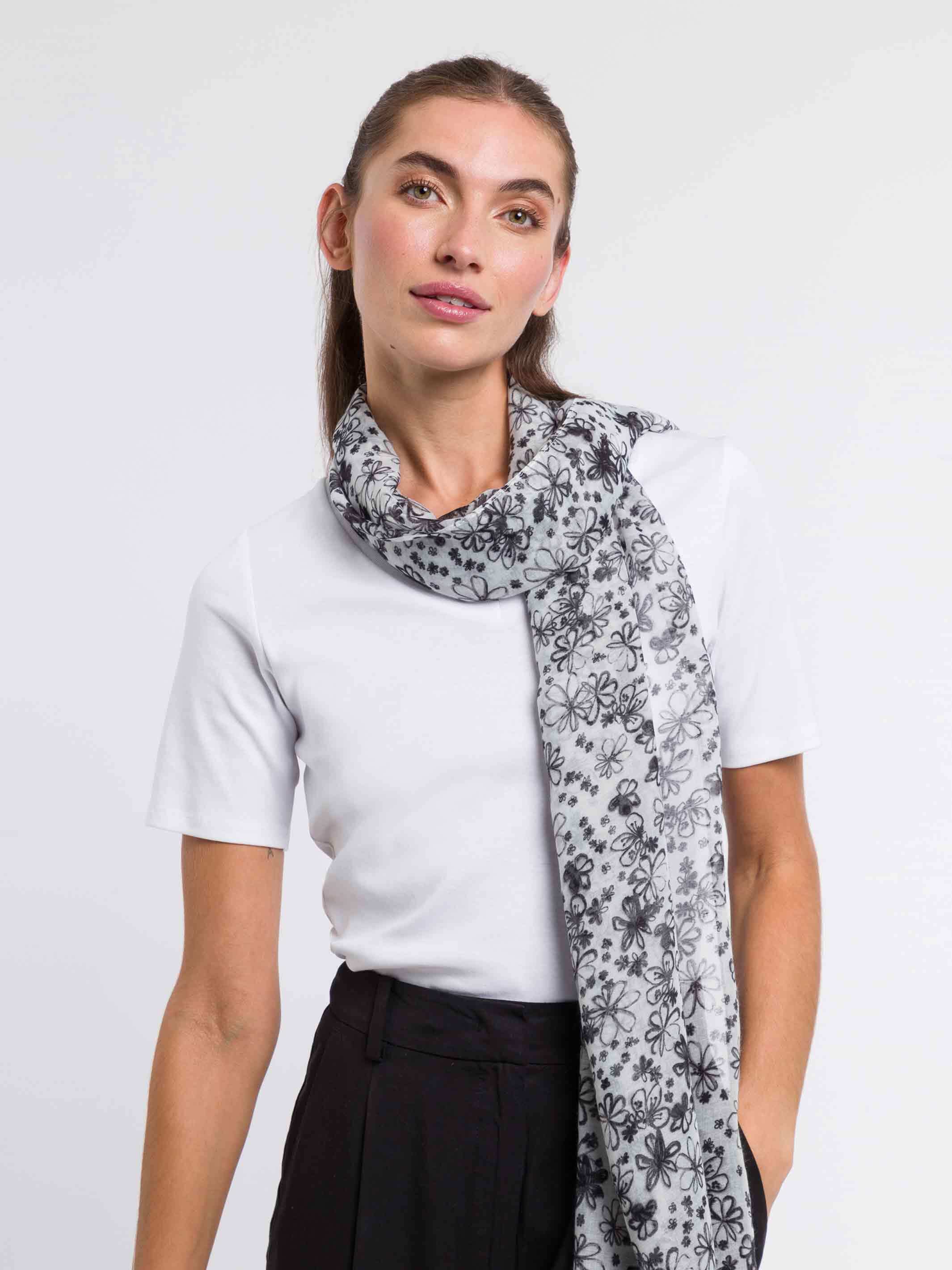 fraas-sustainability-collection-schal-mit-bl-mchen-design-50-x-180-cm image 6