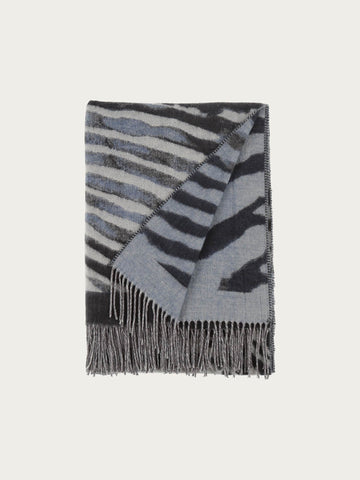 fraas-sustainability-edition-cashmink-decke-zebra-design-130-x-200-cm-made-in-ge-2 image 6