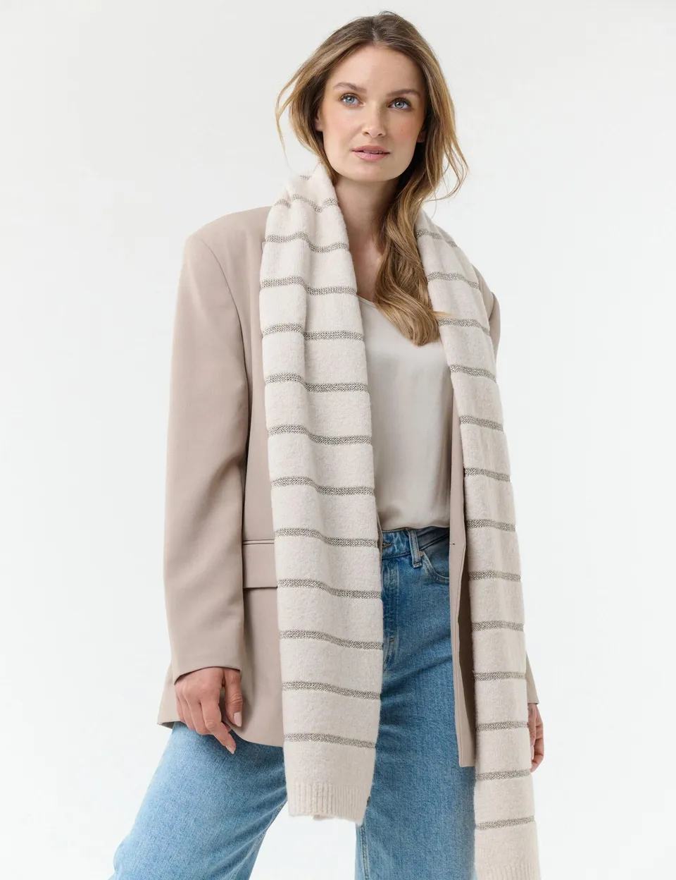 fraas-sustainability-edition-strickschal-glitzer-streifen-30-x-180-cm image 1