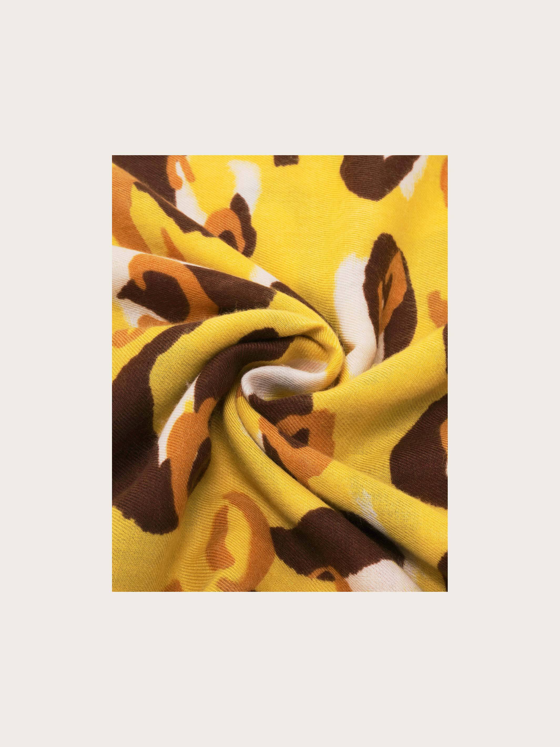 fraas-stola-mit-xl-leo-print-im-kringel-stil-84-x-180-cm image 4