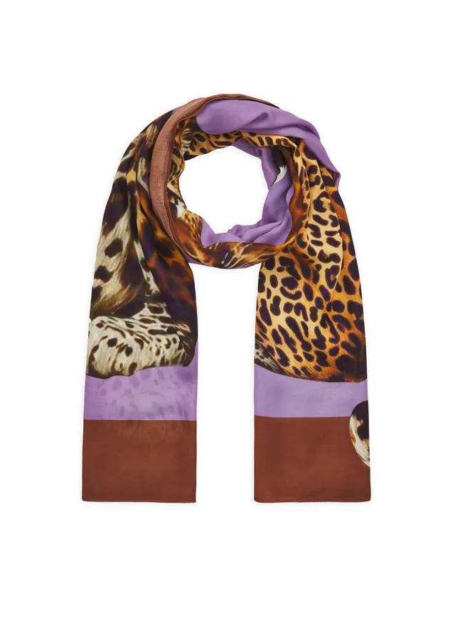 codello-schal-aus-viskose-mit-leopard-motiven image 1
