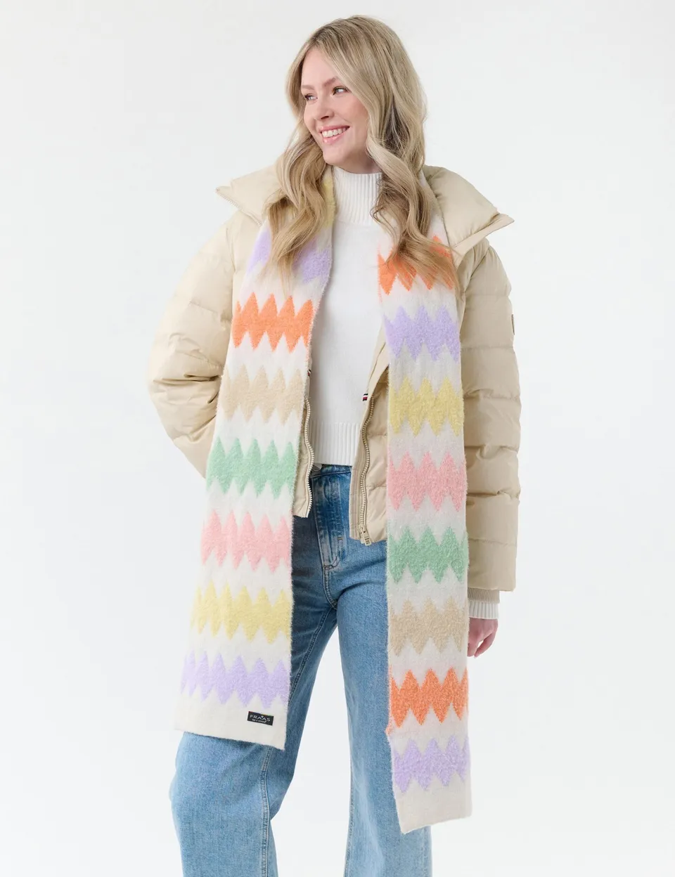 fraas-cashmink-schal-mit-zickzack-muster-und-glitzer-23-x-210-cm image 1