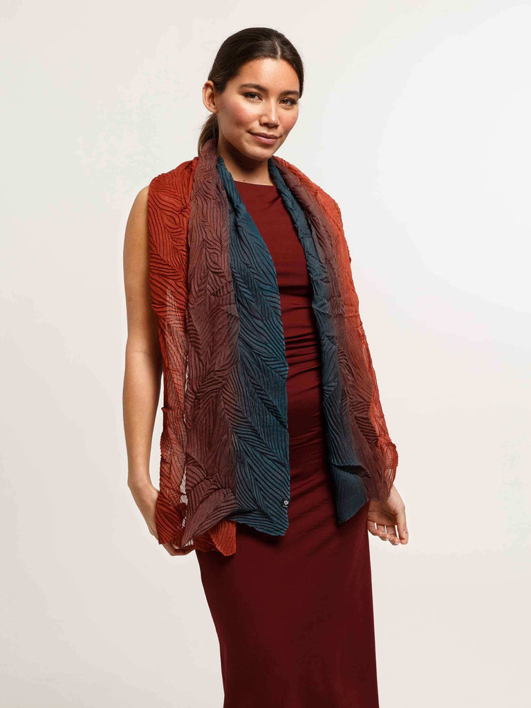fraas-cashmink-plissee-schal-mit-farbverlauf-ombr-tuch-50-x-147-cm-aus-polyester image 1