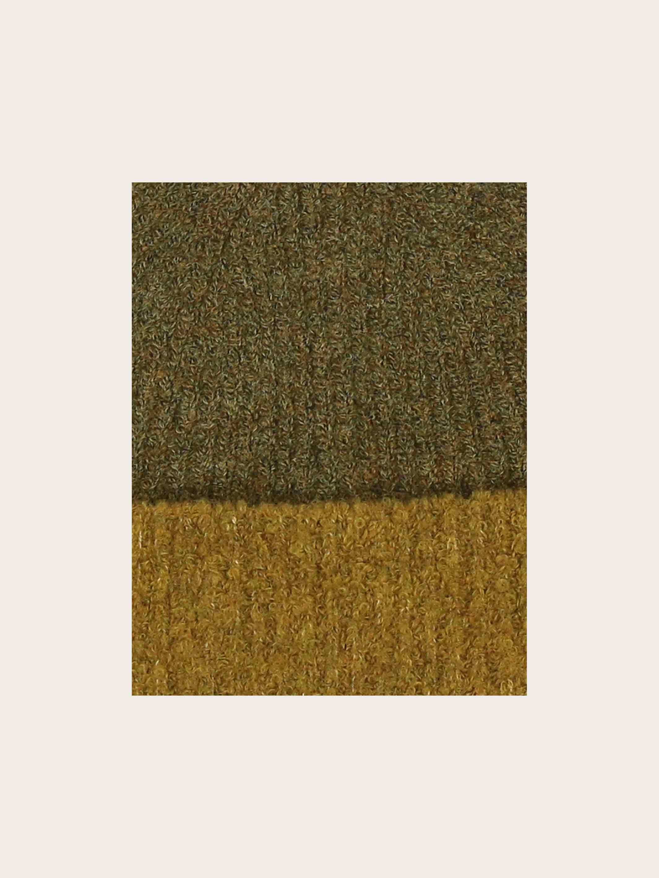 fraas-sustainability-edition-strickm-tze-mit-boucl-krempe-24-x-21-cm image 4