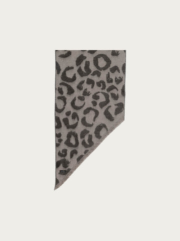 fraas-sustainability-edition-cashmink-schal-leo-design-mit-schr-gschnitt-46-x-20 image 8