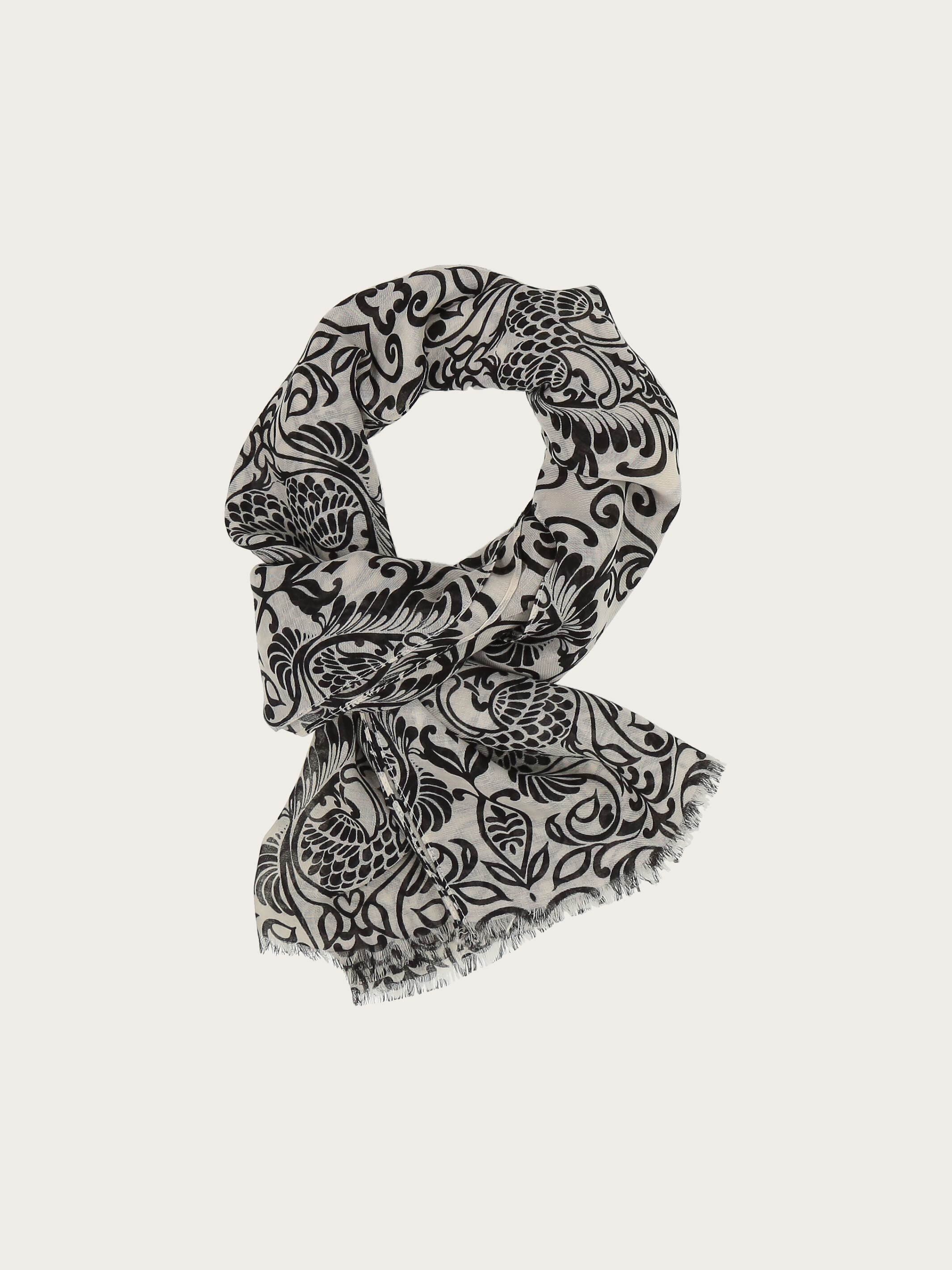 fraas-sustainability-edition-schal-mit-ranken-design-damen-schal image 4