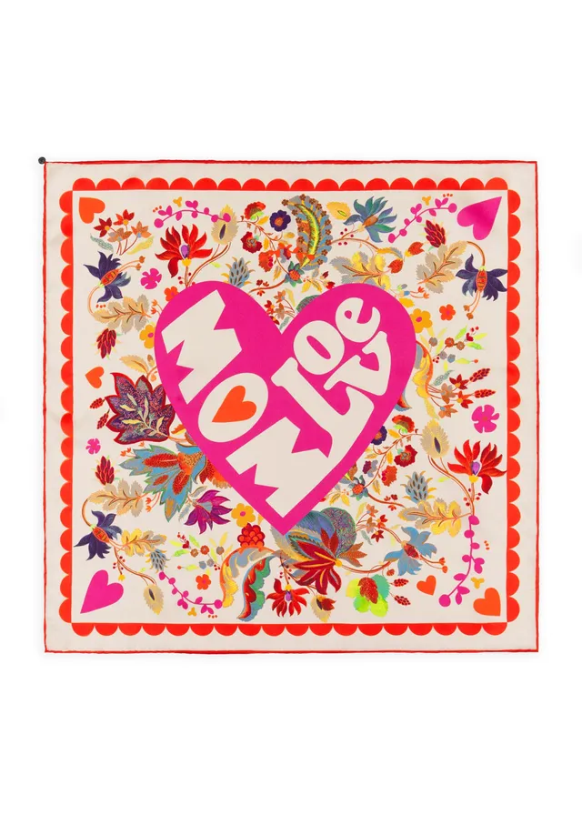 codello-nicki-tuch-aus-seide-mit-blumenmuster-und-love-mom-schriftzug image 1