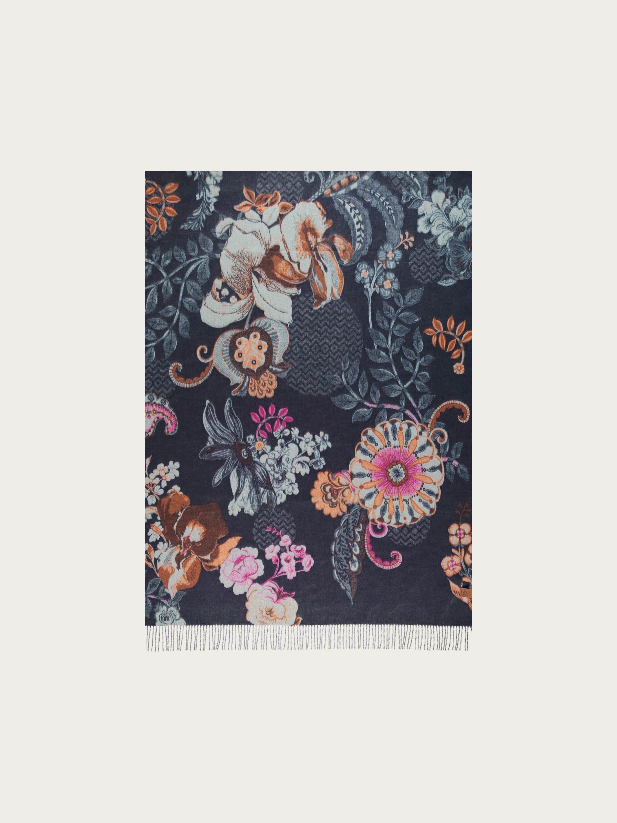 fraas-sustainability-edition-cashmink-decke-mit-blumenranken-design-made-in-germ image 3