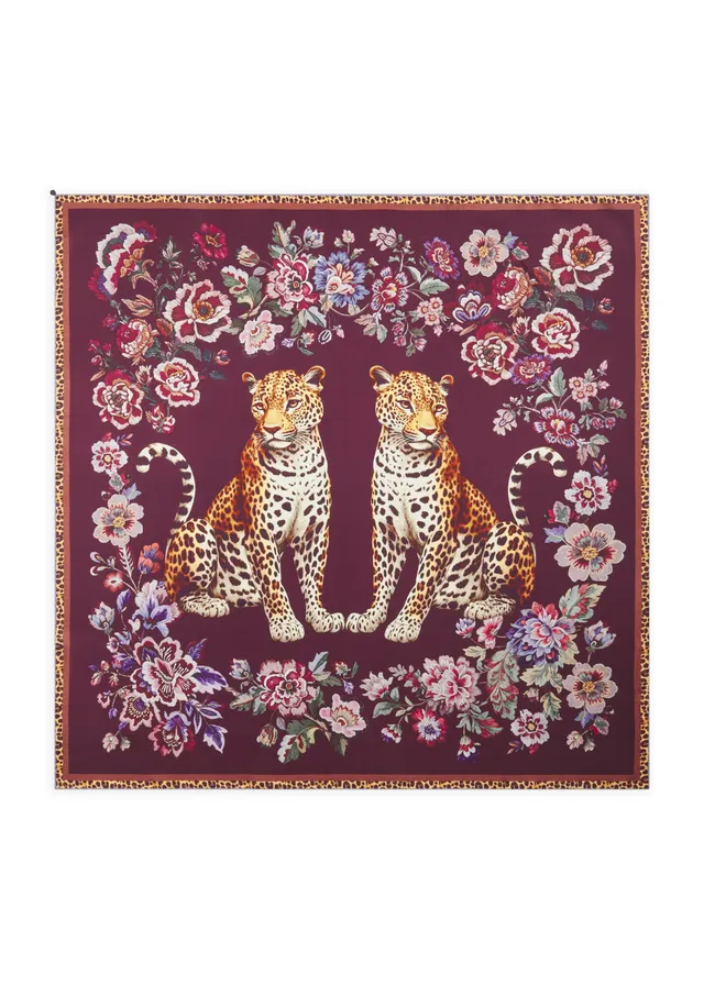 codello-tuch-aus-seide-mit-blumen-muster-und-leoparden image 1
