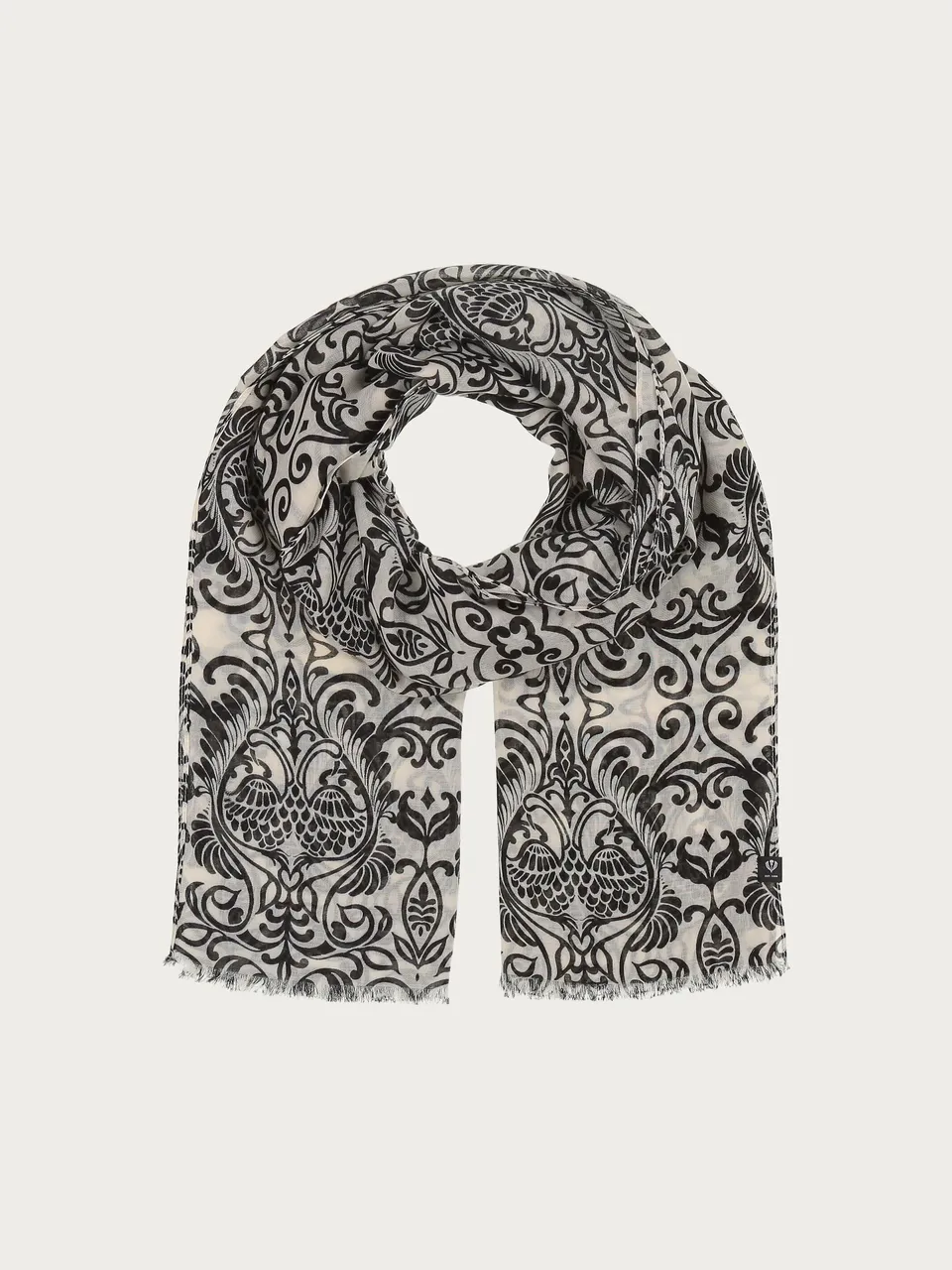 fraas-sustainability-edition-schal-mit-ranken-design-damen-schal image 1