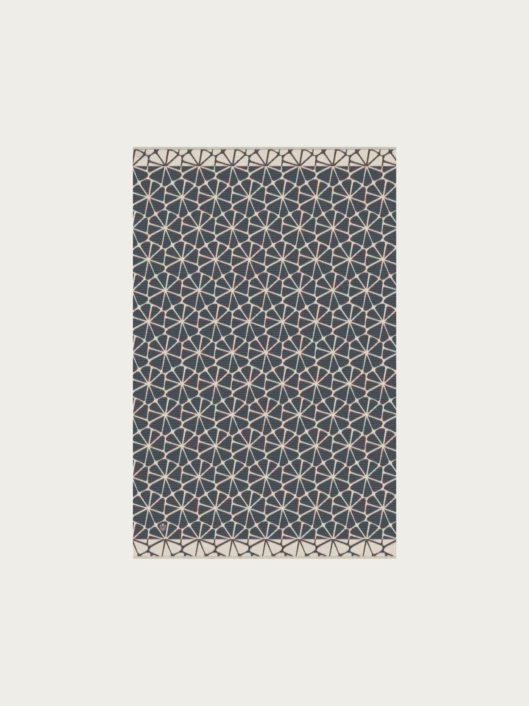 fraas-sustainability-edition-wohndecke-grafisch-130x200-cm-blau-made-in-germany image 2