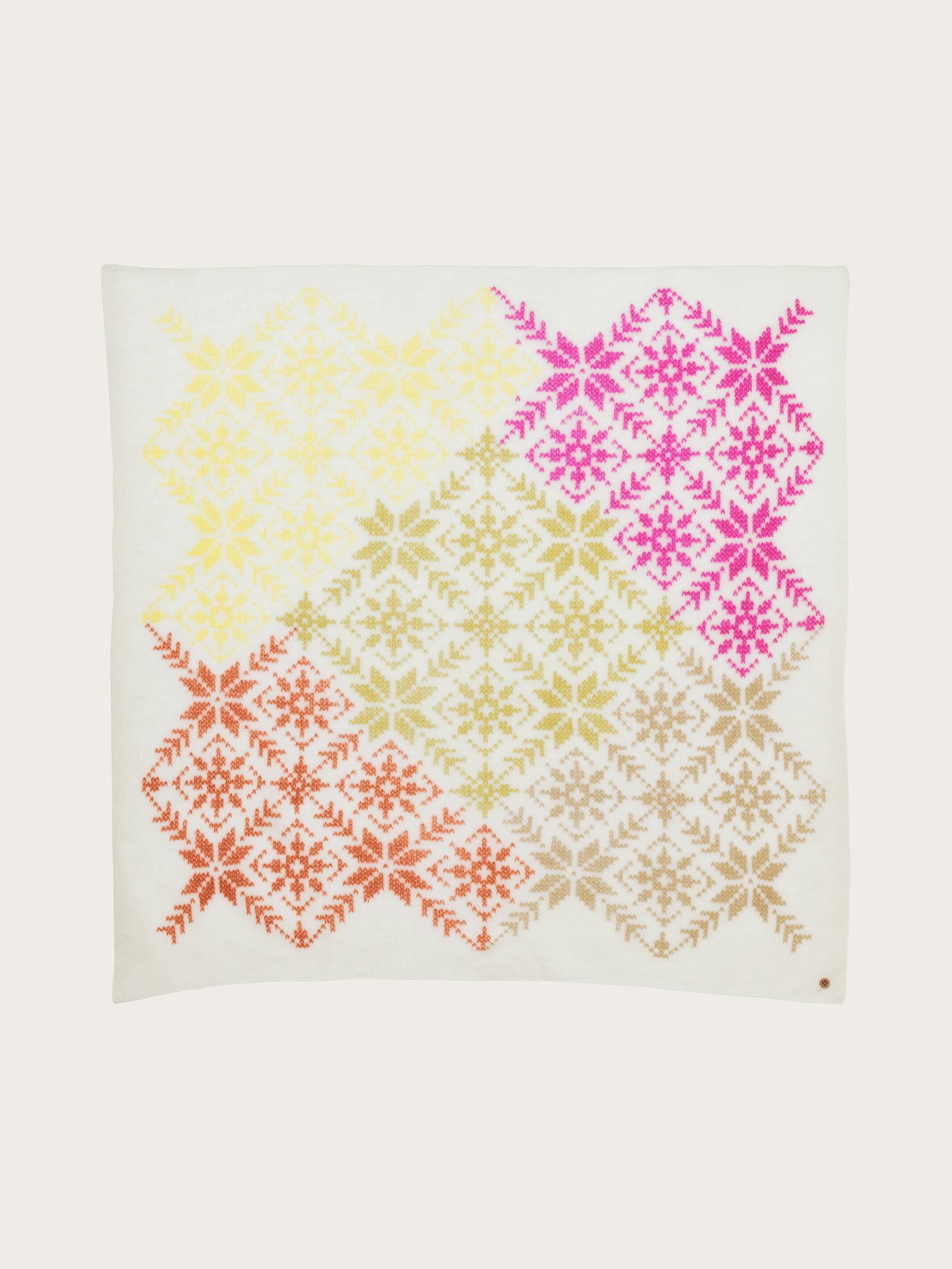 fraas-tuch-mit-sternen-muster-aus-reiner-schurwolle-90-x-90-cm image 3